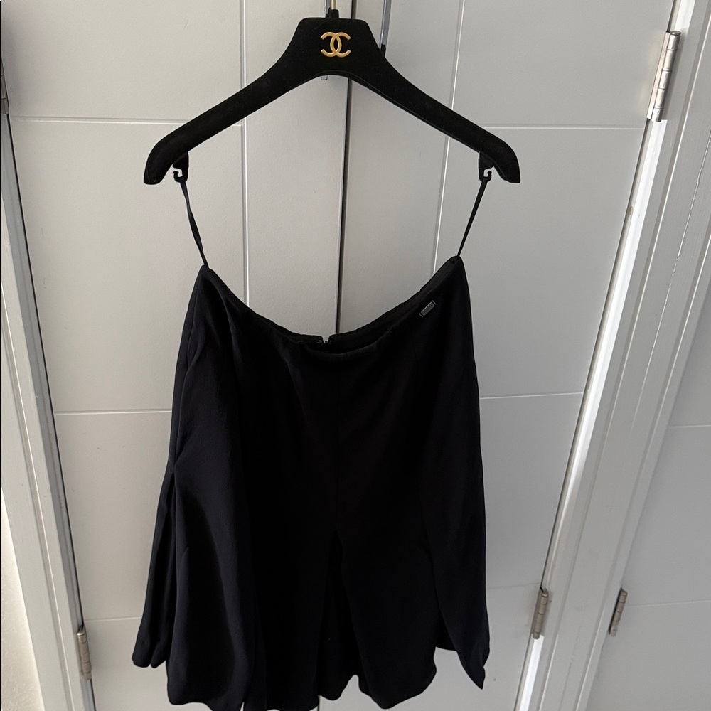 Vintage Chanel silk Black Skirt